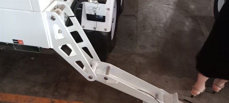 Hitech Hybrid Hydraulic Solar Trailer Light Tower